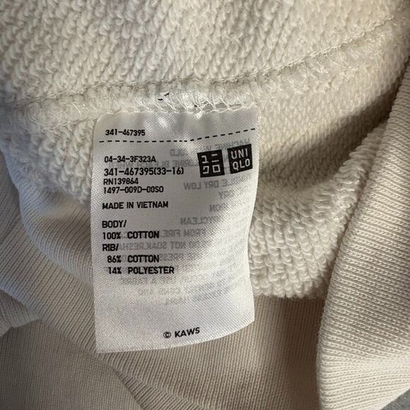 KAWS x Uniqlo Unisex Size Large Off White Long Sleeve Sweatshirt Cotton Oversize - Picture 4 of 10
